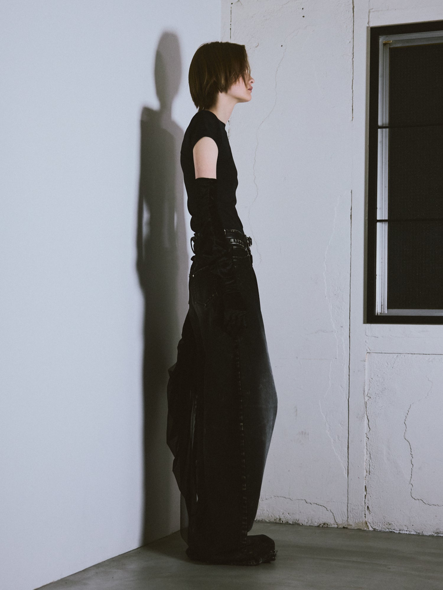 Big black damaged jeans