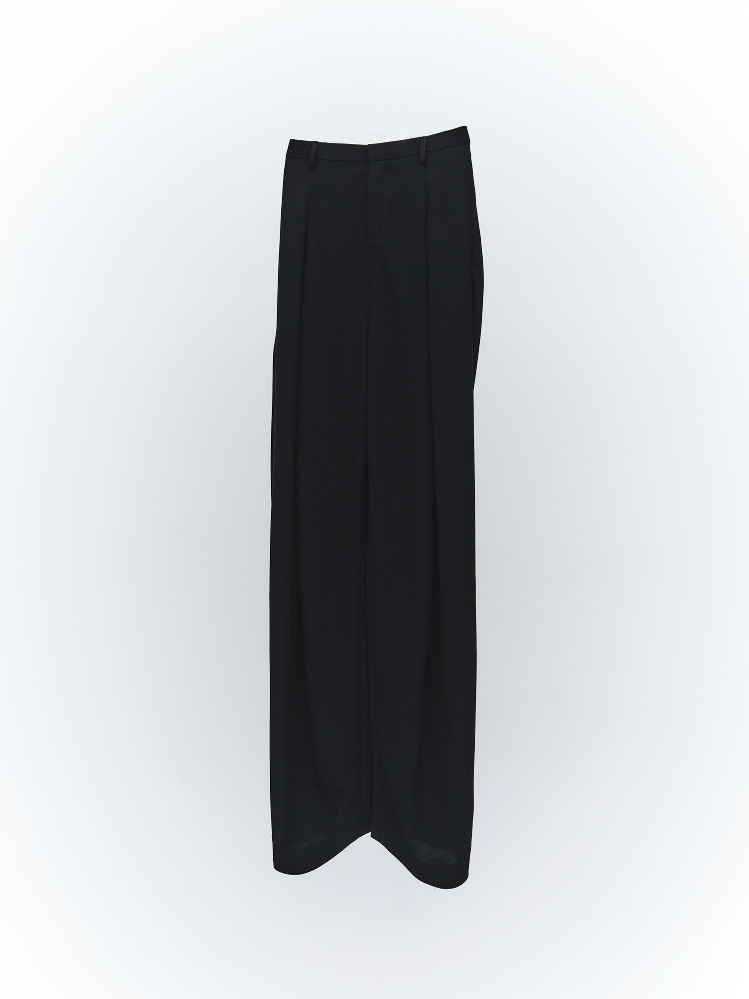 Knee Back Tuck Pants / Black