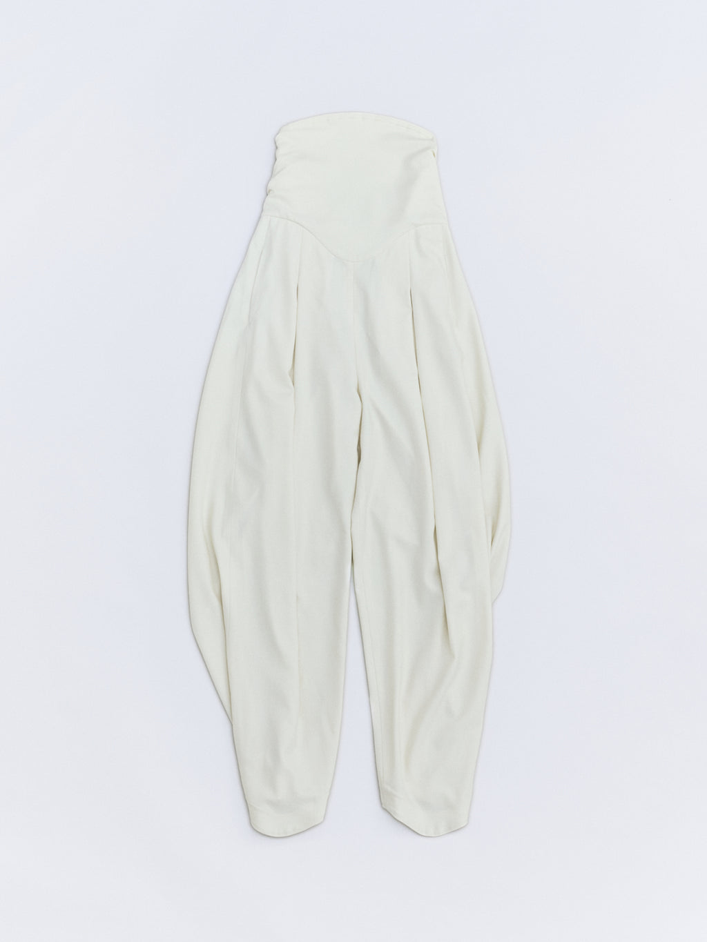 Knees Back Tuck Pants Jumpsuit