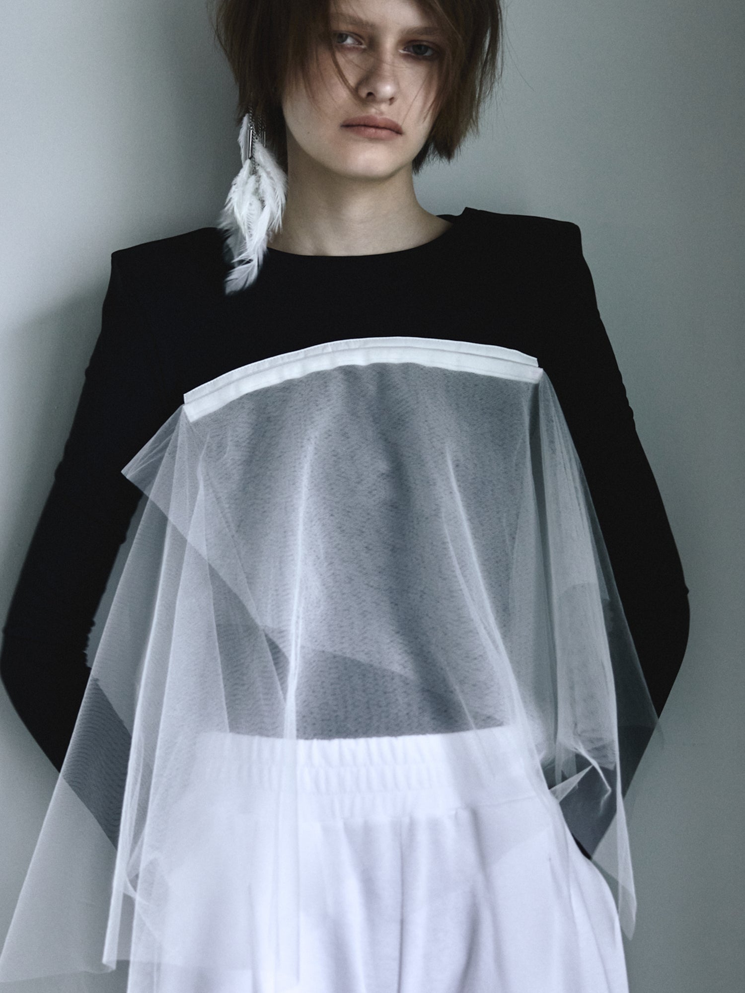 Drape Scarf Shoulder Pad Tops / White