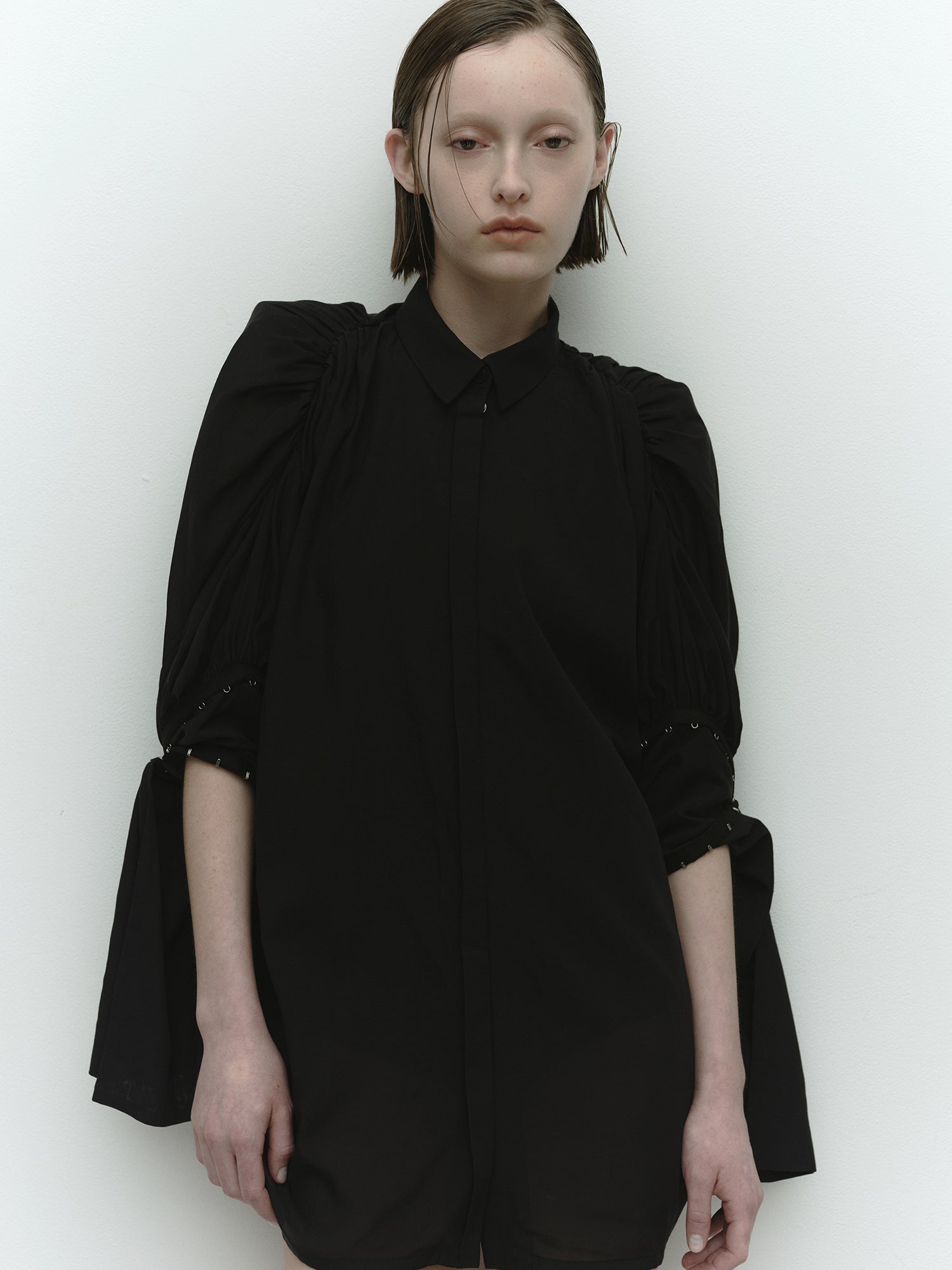 Bound Cuff Shirt / Black