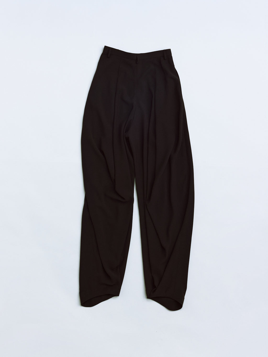 Knees Back Tuck Pants / Brown