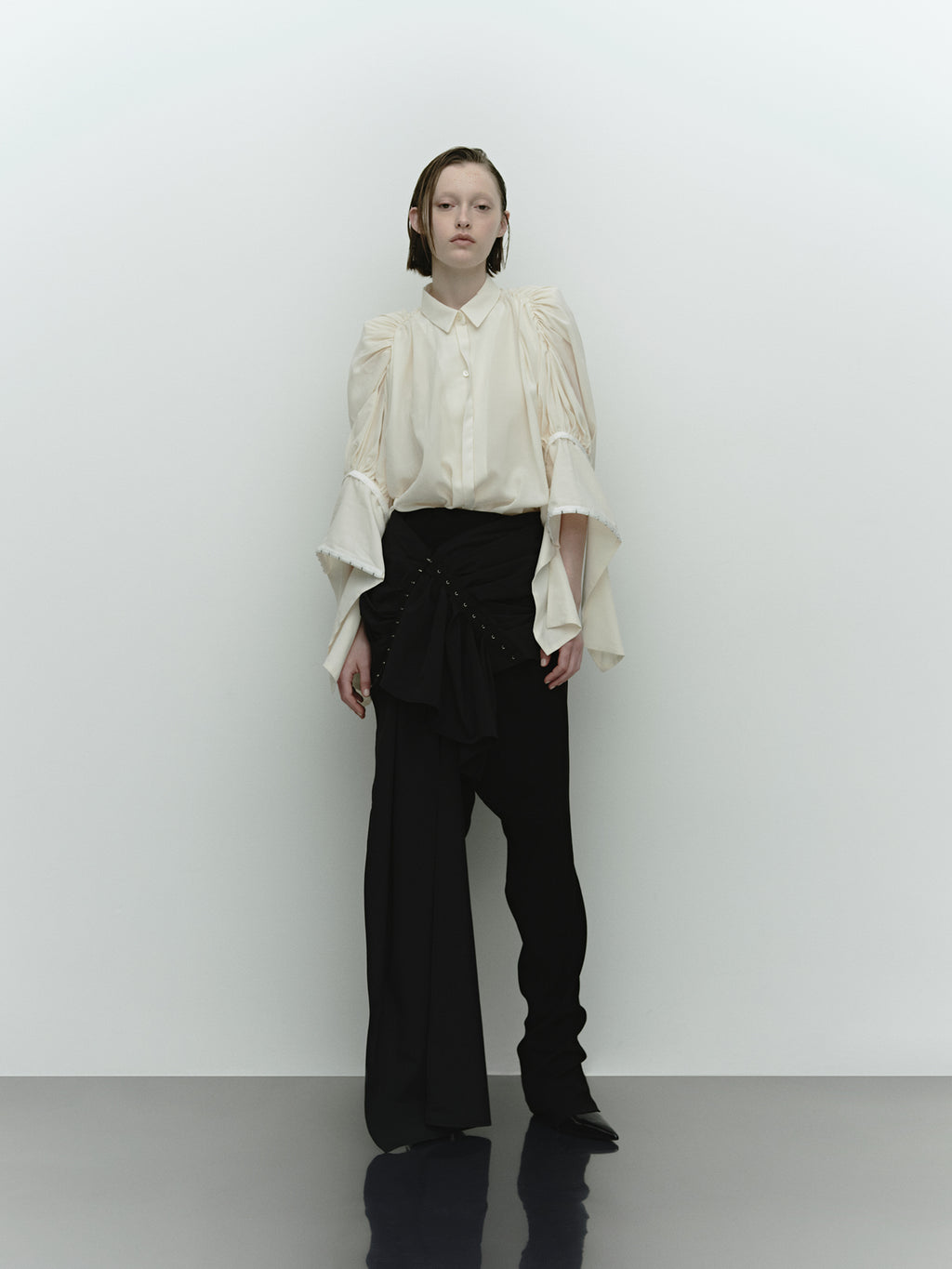 Bound Cuff Shirt / White