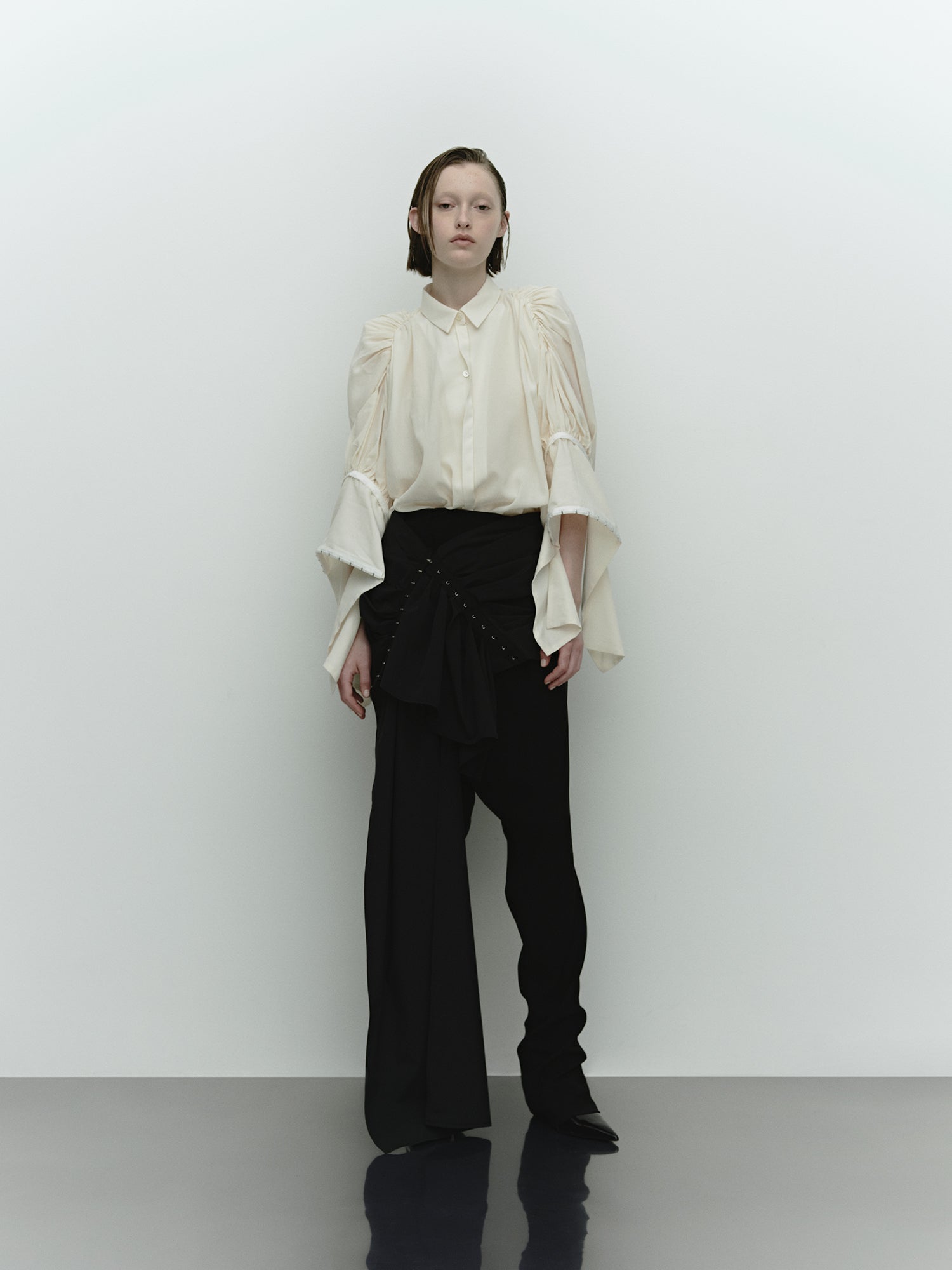 Bound Cuff Shirt / White